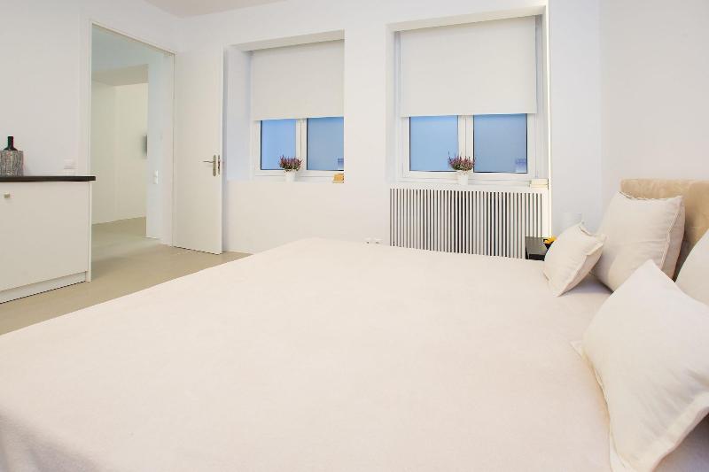 Gk Athens By Gk Properties Екстериор снимка